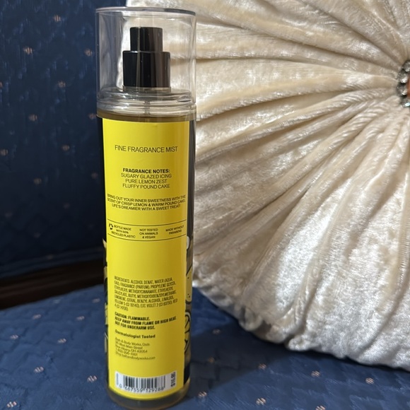 BATH & BODY WORKS SET. . . ICED LEMON POUND CAKE SCENT - Picture 6 of 6